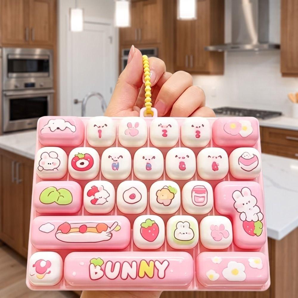 Süßes Design Mini-Tastatur Anhänger 26 Tasten Tastatur Schlüsselanhänger Dekompressionstaste Spielzeug Für Kinder