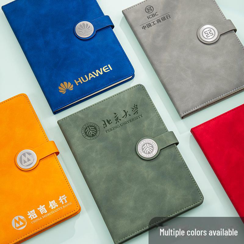 Set de regalo de cuaderno retro de alta gama: Incluye bloc de notas con hebilla redonda, manual, unidad USB y cierre magnético para reuniones de negocios.