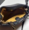 The New High-end Women's Bag Made of Cowhide, the Cloud Bag, Is Simple and Versatile