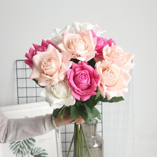 Fuktig Overflate Grønne Blader Faldsøm Imiterte Rose Bryllup Dekorative Planter Brude Kunstige