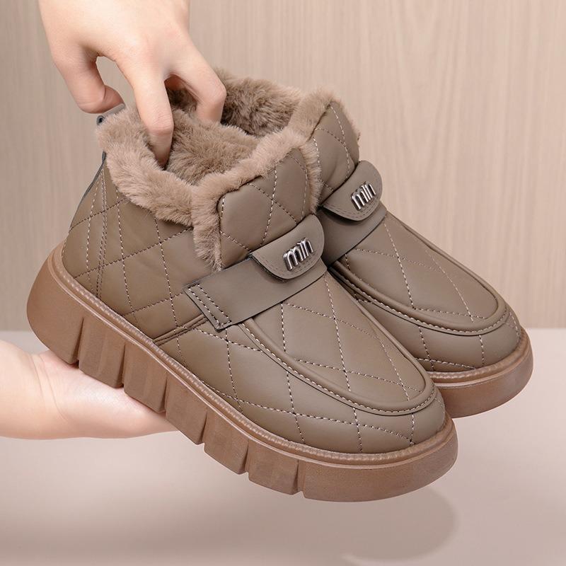 Winter new thick-soled cold-proof and waterproof women's cotton shoes are comfortable and casual, piled and thickened warm mother snow boots