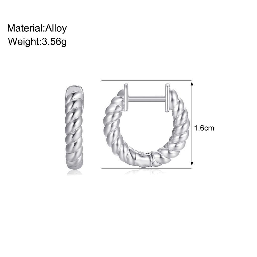 2024 New Smooth Metal Chunky Hoop Earrings for Women Fashion Gold Color Round Circle Hoops Girls Statement Earrings Punk Jewelry