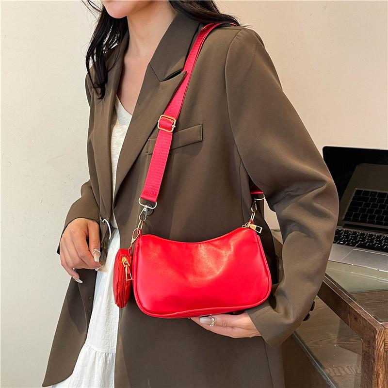 Elegant Retro Street Style Small Pu Crossbody Bag For Daily Use In Multiple Colors