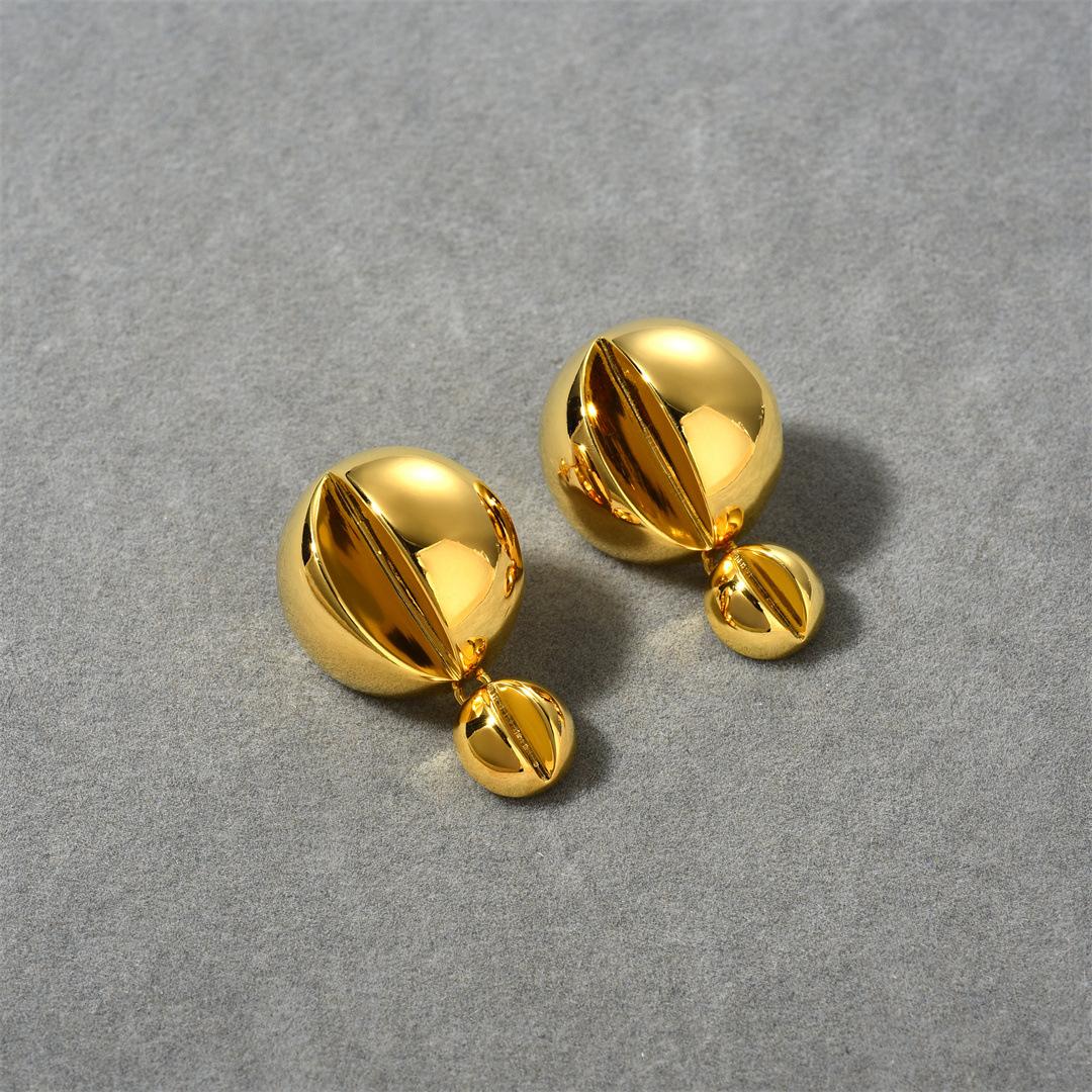 

Fashion Design Irregular Metal Size Ball Earrings Niche High-End Hot Air Balloon Shape Stud Earrings Women