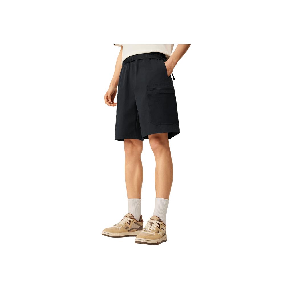 Li Ning Sports Lifestyle Series Solid Color Breathable Versatile Simple Sports Shorts Men Shorts Black AKSV285-3