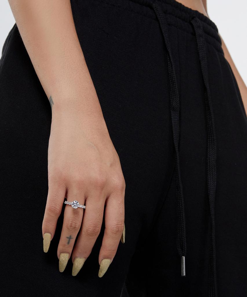 Raindrop Jewelry 2.5Mm Round Solitaire Set Rings