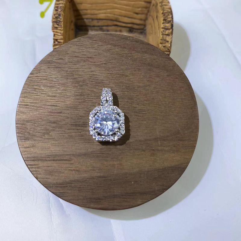 Moissanite Square Pendant Clavicle Chain Necklace - Luxury Women’s Copper with Micro-inlaid Zircon.