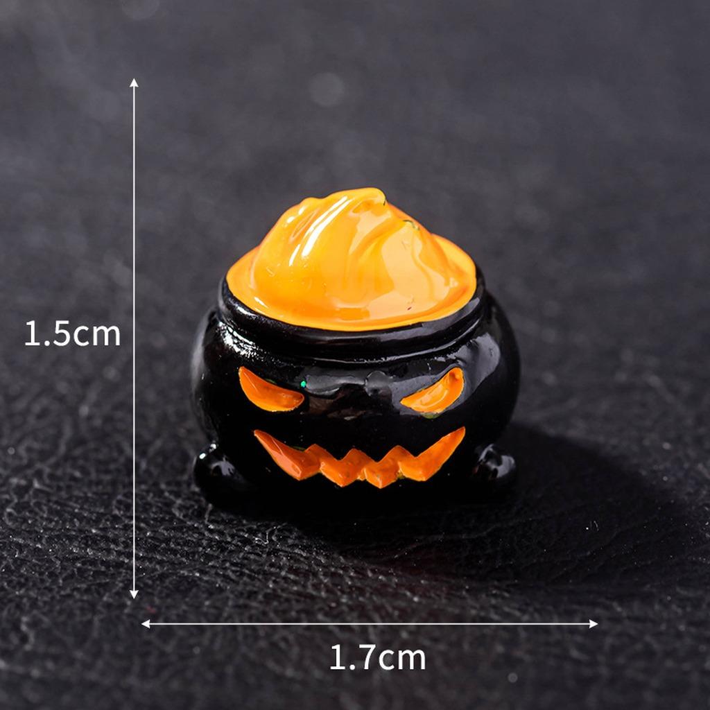 Resin Miniature Ornament Miniature Desktop Ornament Halloween Figurine Pvc Holiday Decorative Figurine For Indoor Decoration