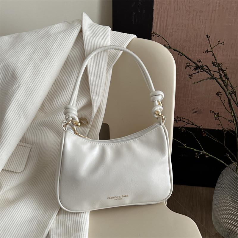 Street Style Letter Small Crossbody Bag With Zipper Closure For Daily Use