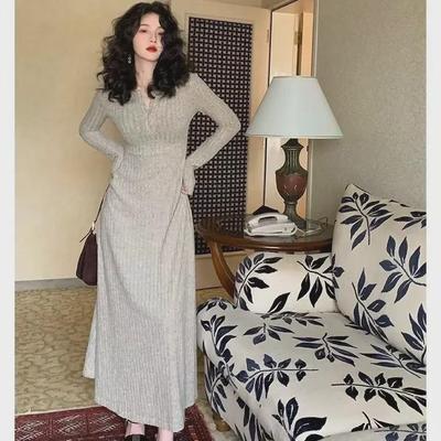 Robe Midi en Velours à Col V - Style Rétro Coréen Automne/Hiver