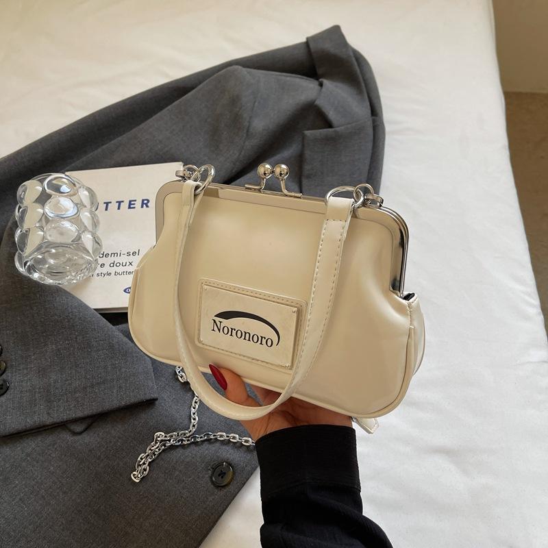 

Повседневная универсальная женская сумочка Новая модная цепочка Наплечная сумка-мессенджер белый