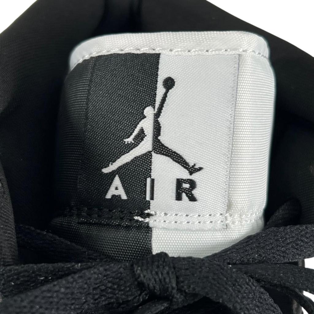 Nike WMNS AIR JORDAN 1 MID SE DR0501-101 Sneakers Black Mens JP27.5 EU43 US9.5 Used