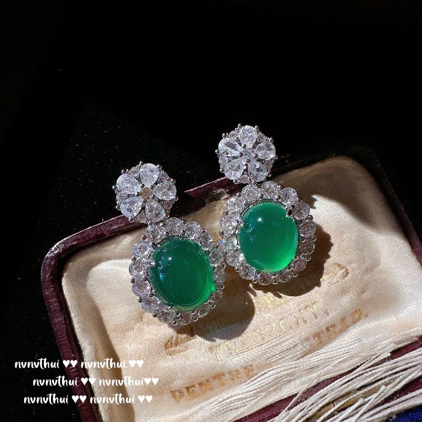 Ice-Type White Chalcedony Agate Water Drop Necklace, Water Spirit, Green Chalcedony Gourd Zircon, Necklace, Rich Beans.