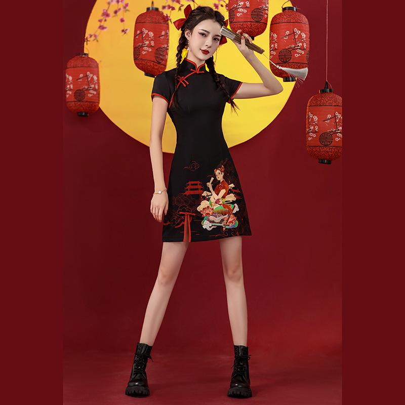 2025 Summer Black Qipao: Youthful, Modern Chinese Style