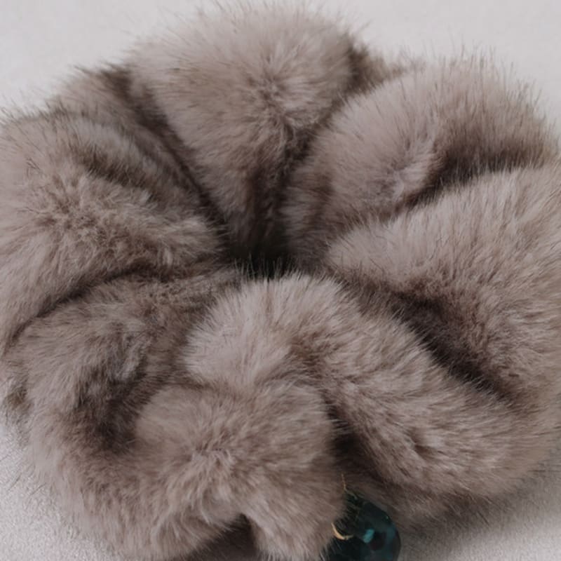APIOH HOLIDAY ECO FUR SCRUNCHY