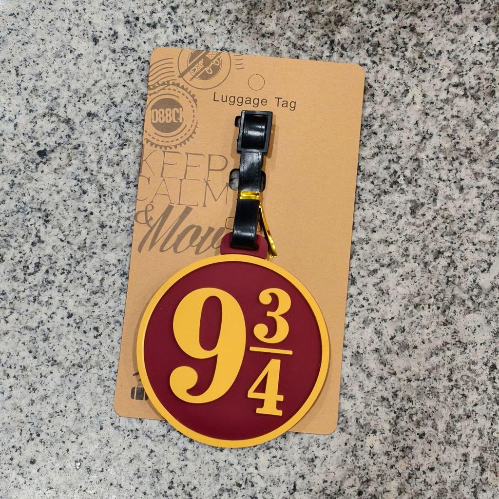 Etichetta per bagagli Accademia di Magia di Harry Potter: Design di Hermione e Ron