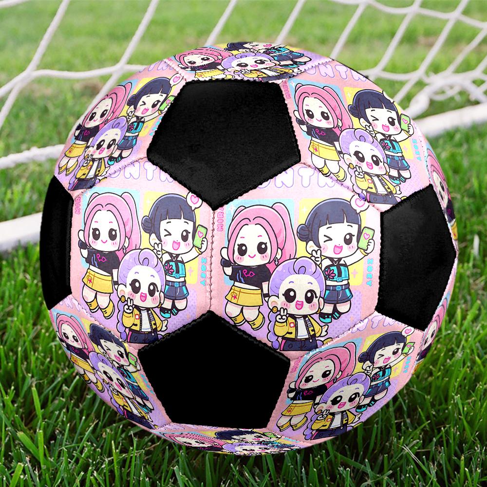 Ballon de Football Taille 5 Thème Chasseurs de Démons KPop, Convient aux Matchs Intérieurs et Extérieurs, un Cadeau Convient à Tous.