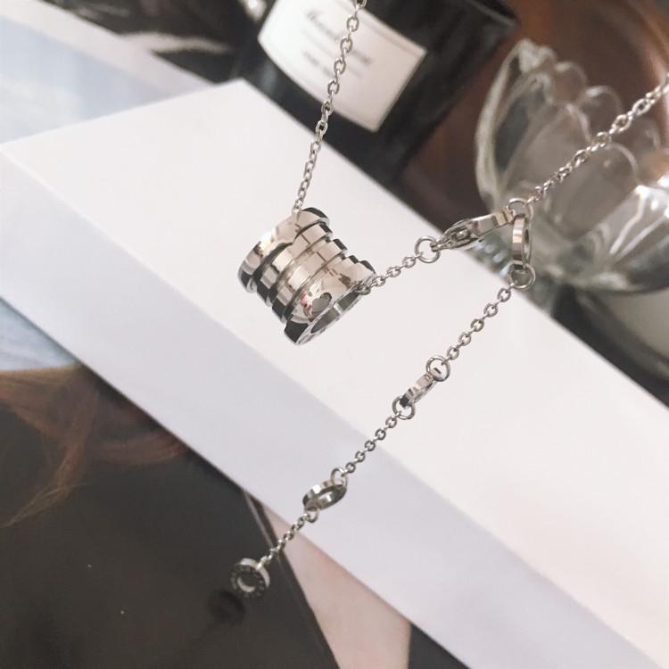 18K Vergoldete Retro Halskette für Damen - Elegante & Modische Schlüsselbein Kette