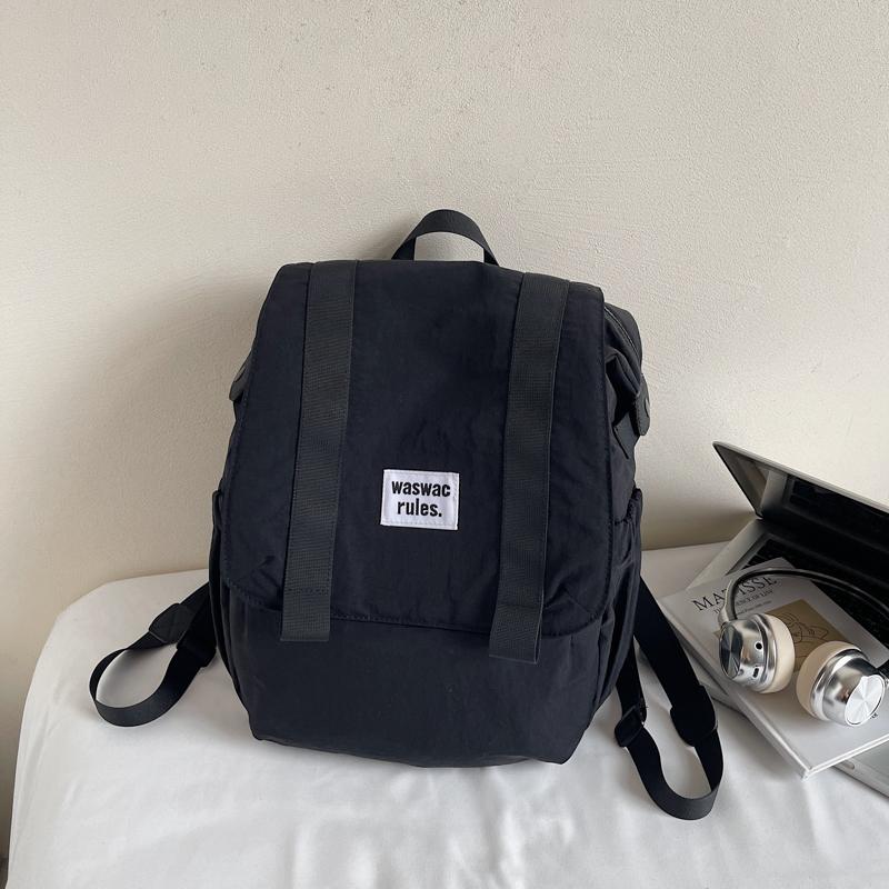 

Minimalist Backpack With Front Flap And Adjustable Straps Fashion Casual Bag For Daily Use чёрный