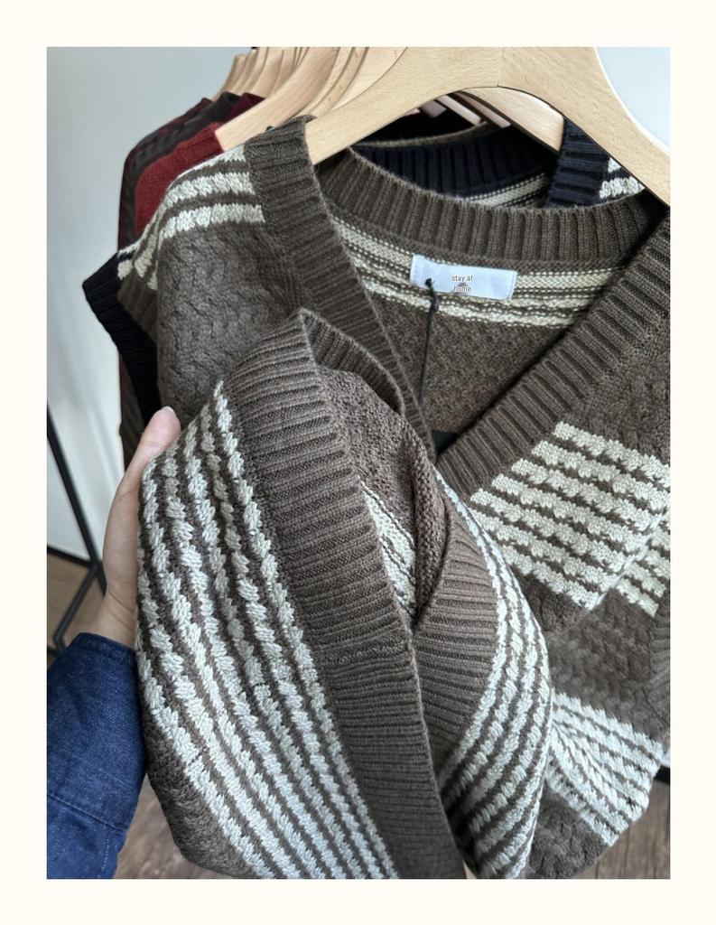 Xiao Wang's Winter Korean Style Plus Size V-Neck Striped Sweater Vest