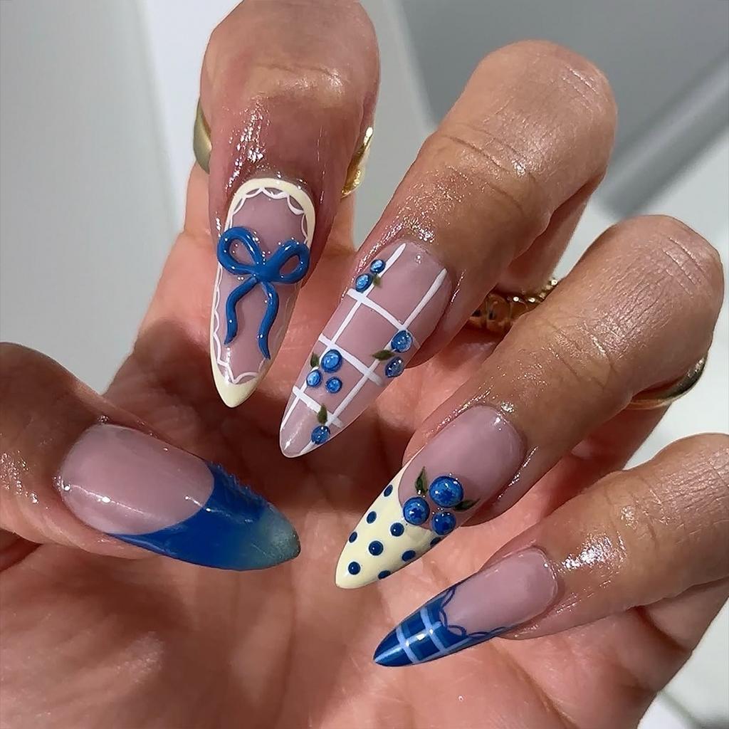 24PCS Y2k Pink Long Stiletto Press on Nails Sweet Leopard Print French False Nails with Heart Pearl 3D Metallic Star Fake Nails