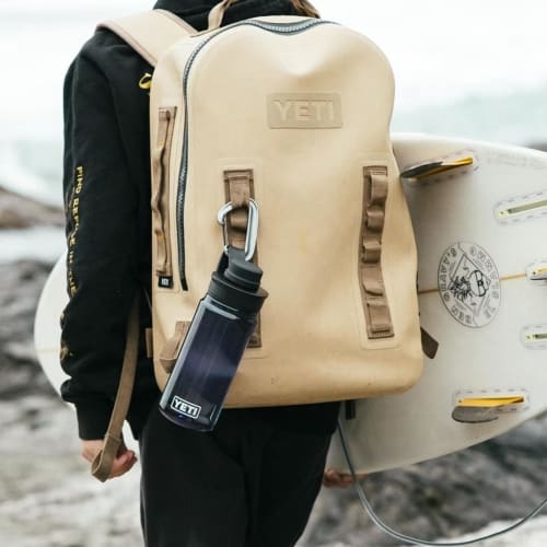 YETI Yonder 600 Ml/20 Oz Water Bottle with Yonder Tether Cap, Seafoam