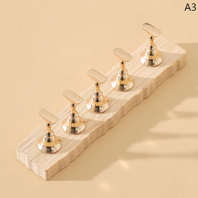 Magnetic Nail Holder Wooden Display Stand For False Nail Tips Gel Polish Showing Shelf Palettes Manicure Practice Tools Supply