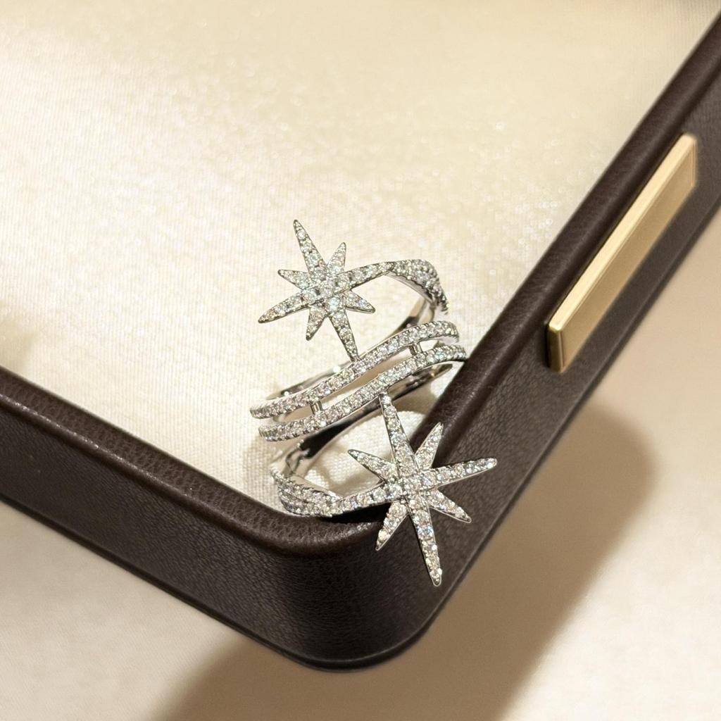 Double Meter Meteor Ring Made of Pure Silver High Carbon Zirocn, Personalized and Fashionable Electroplating Unisex Gift
