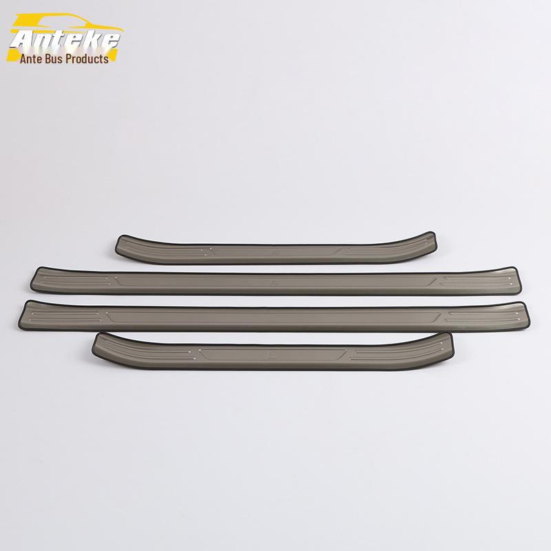 Great Wall 19: Door Sill Trim, Door Bumper, Trunk Welcome Pedal, Anti-Scratch Bright Strip.