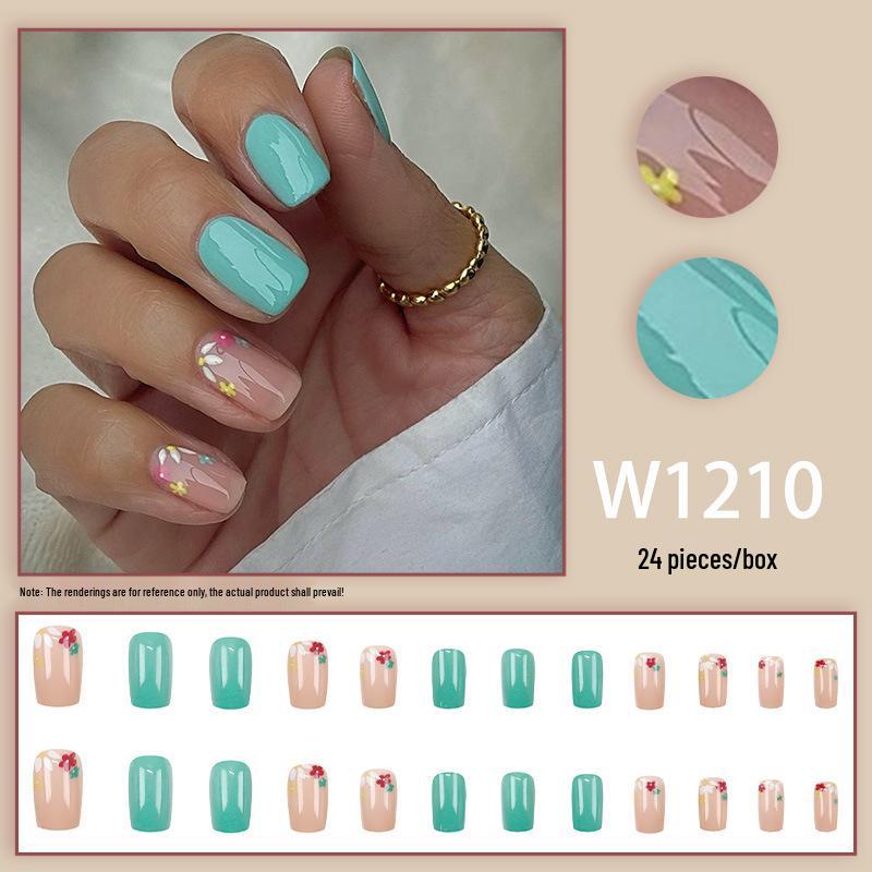 Весенние светло-зеленые накладные ногти: Нежные, Красивые Накладные Ногти