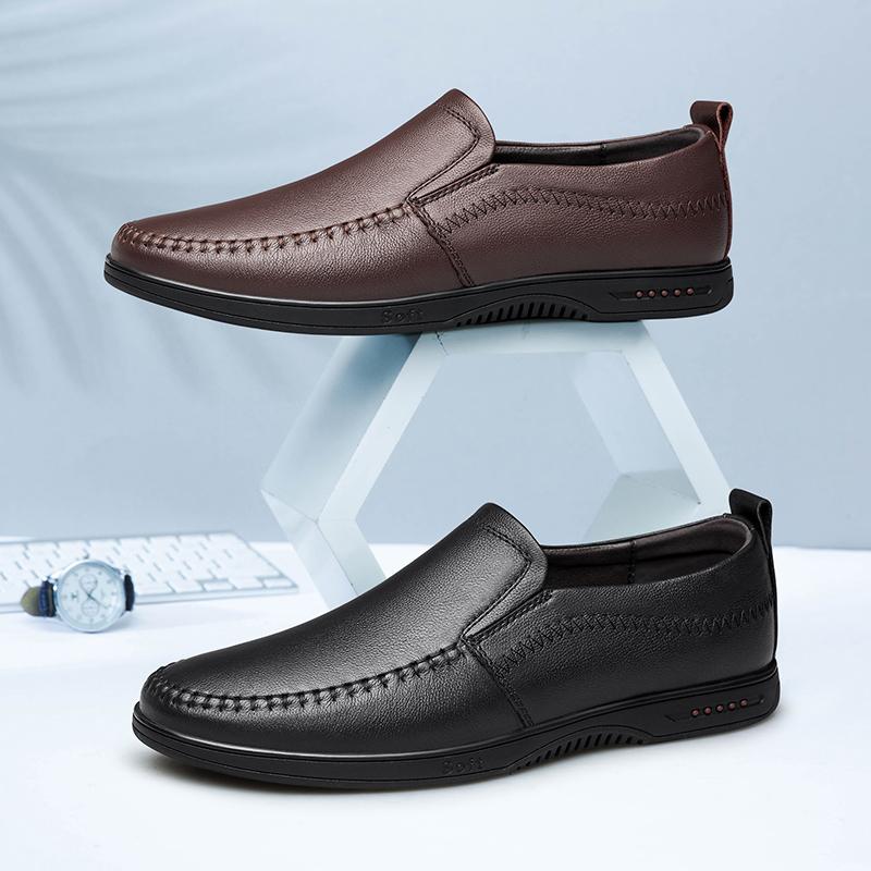 Nová čtyřsezónní pánská módní obuv Luxusní značkové slip on Flats Pánské vysoce kvalitní obuv pro volný čas Pohodlné pánské mokasíny z pravé kůže