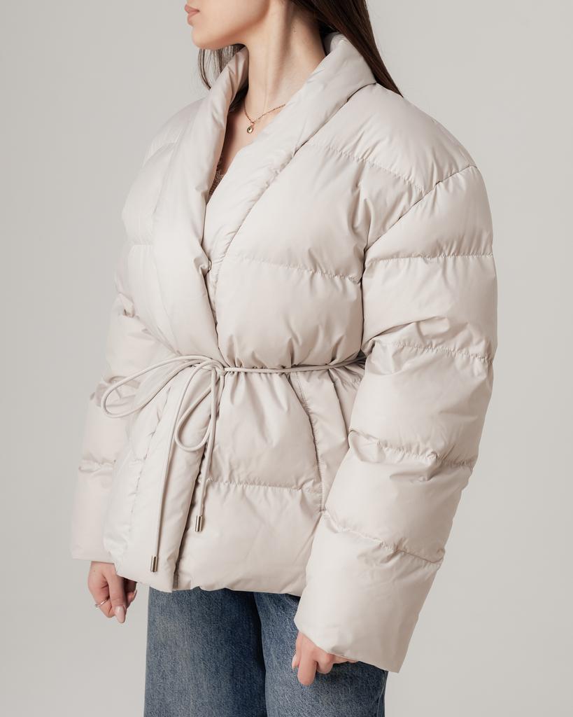 Куртка на поясе H 2642 M молочная