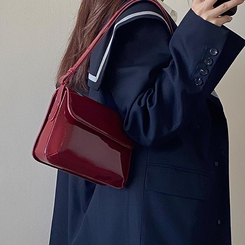 Luxuriöse Damenhandtasche aus Lackleder, modische Achseltasche, Designer-Umhängetasche, kleine quadratische Tasche, lässige Damenhandtasche, Geldbörse CLE