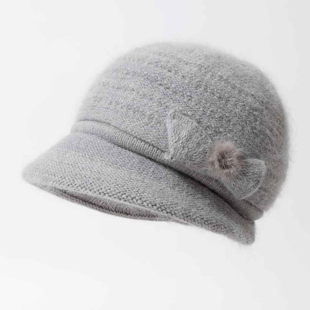 Autumn and Winter Woolen Hat and Scarf Set Elegant and Versatile Plus Velvet and Warm Squirrel Velvet Women's Knitted Hat