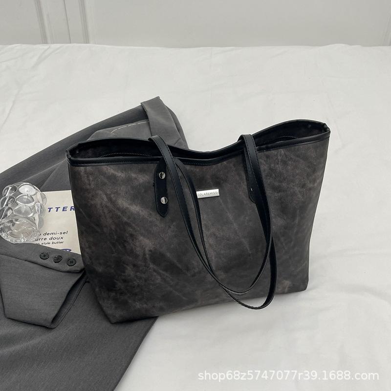 Premium Tote Bag Women's Large Capacity Bag Women's 2025 New Fashion Shoulder Bag Winter Commuter Handbag