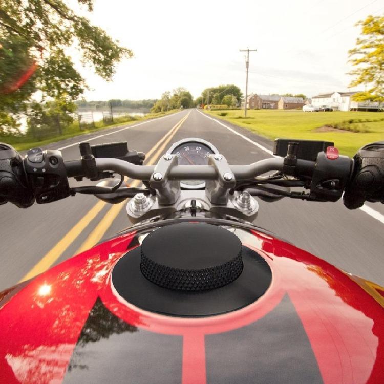 Push Type Motorcycle Gas Caps Quick Release Caps for Motorcycle Fuel Tanks Aluminum Lid for Secure Fit On XL883 & 1200