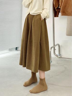 Versatile Corduroy Maternity Midi Skirt, Slimming Vintage A-line Design with Velvet for Autumn/Winter