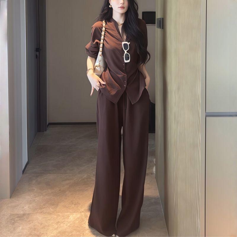 

Классическая элегантность: Приталенная рубашка с длинным рукавом и брюки с завязкой на высокой талии, комплект из двух предметов L (60-67.5 kg)