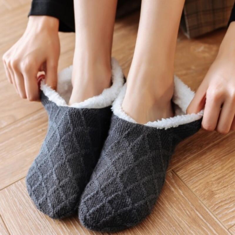 Waffle pattern sleeping socks, winter thermal socks, fleece-like socks Blue
