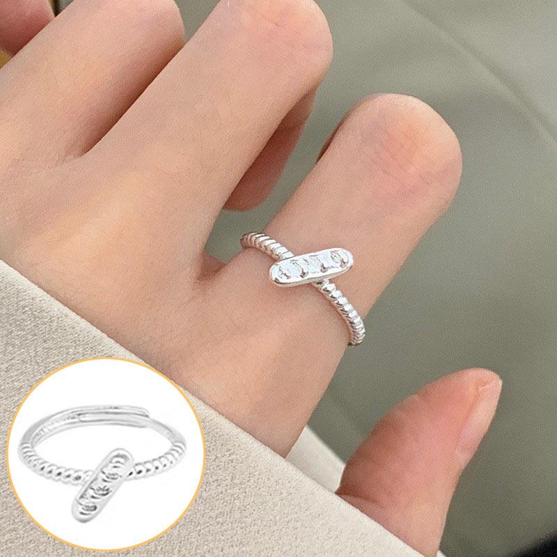 Korean S925 Silver Cross Military Flower Ring: Retro, Adjustable, Fashionable Hip-Hop Index Finger Design for Women.
