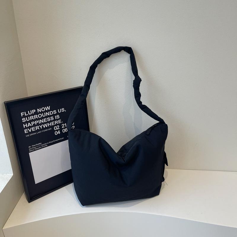 New simple casual large-capacity bag, high-end sense trendy fashion crossbody single shoulder commuter wind tote bag women's bag