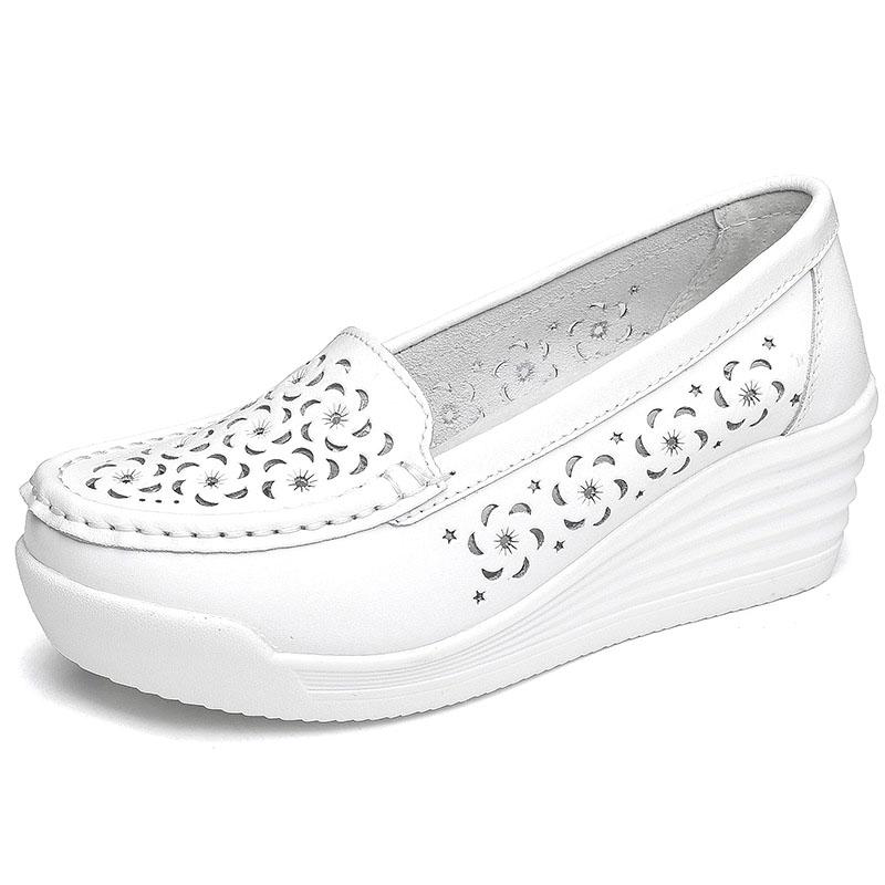 

Женские белые туфли для кормления, весна-осень, женские туфли на танкетке и платформе, женские рабочие туфли без застежек из кожи с вырезами, летние теннисные туфли 40