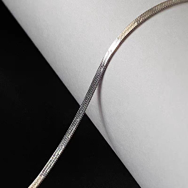 New Popular Necklace for Women, with a Niche and Luxurious Design, Suitable for Daily Gatherings