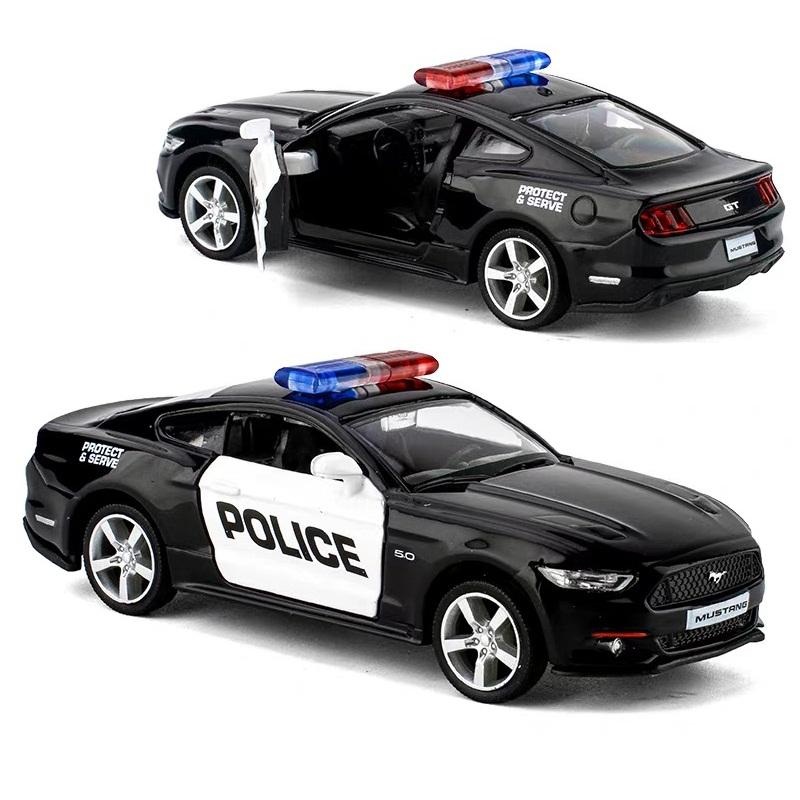 Ford Mustang GT 2015 Supersportwagen Simulation Diecasts & Spielzeugfahrzeuge Rückzugsantrieb & Türen öffnen RMZ city 1:36 Legierungs-Sammlermodellauto