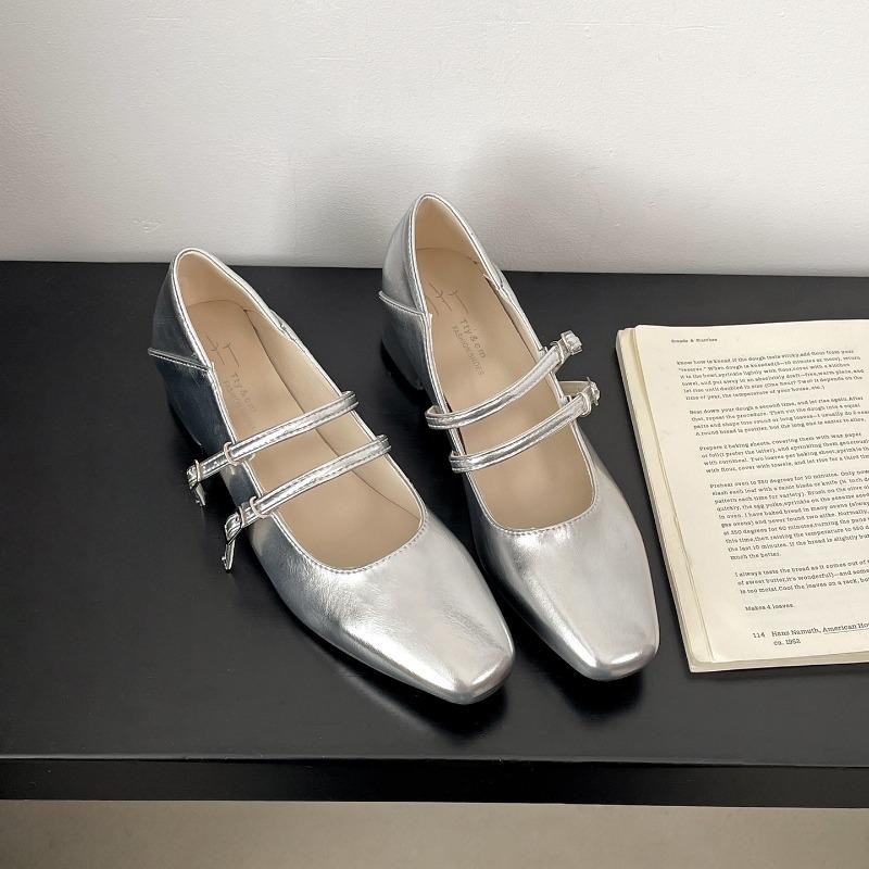 

Square Toe Low Heel Women Silvery Mary Jane Shoes Fashion Elegant Belt Buckle Shoes Ladies Comfort Street Style Leather Shoes 35 срібний