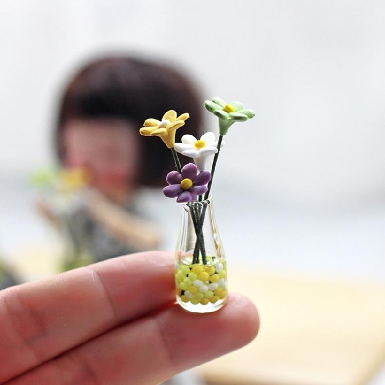 Glass Flower Vase Lovely Room Decoration Mini Flower Bottle Car Mirror Ornament