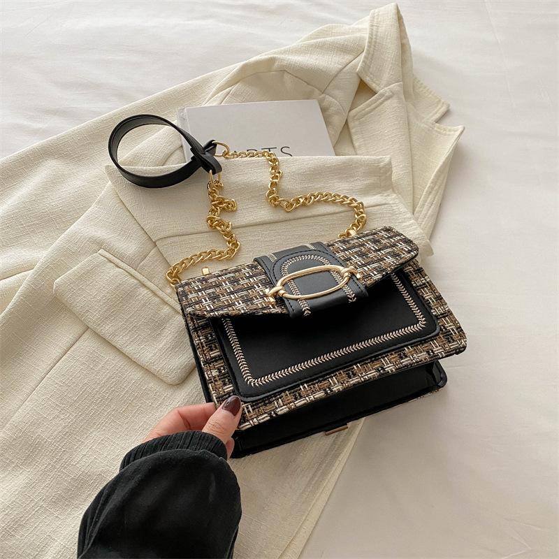 

Летняя легкая роскошная новая стильная модная маленькая ароматная сумка с высоким темпераментом на цепочке через плечо модная маленькая квадратная сумка