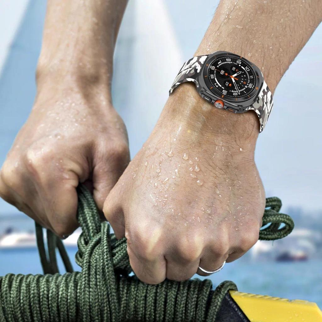 Camouflage Band for Samsung Galaxy Watch Ultra 47mm Silicone Magnetic Bracelet for Galaxy Watch 7 Ultra Replacement Watchband