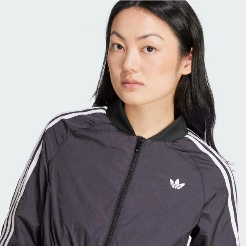 Women S Adicolor teamgeiSt Crop Track Top Jd0264 Adi...