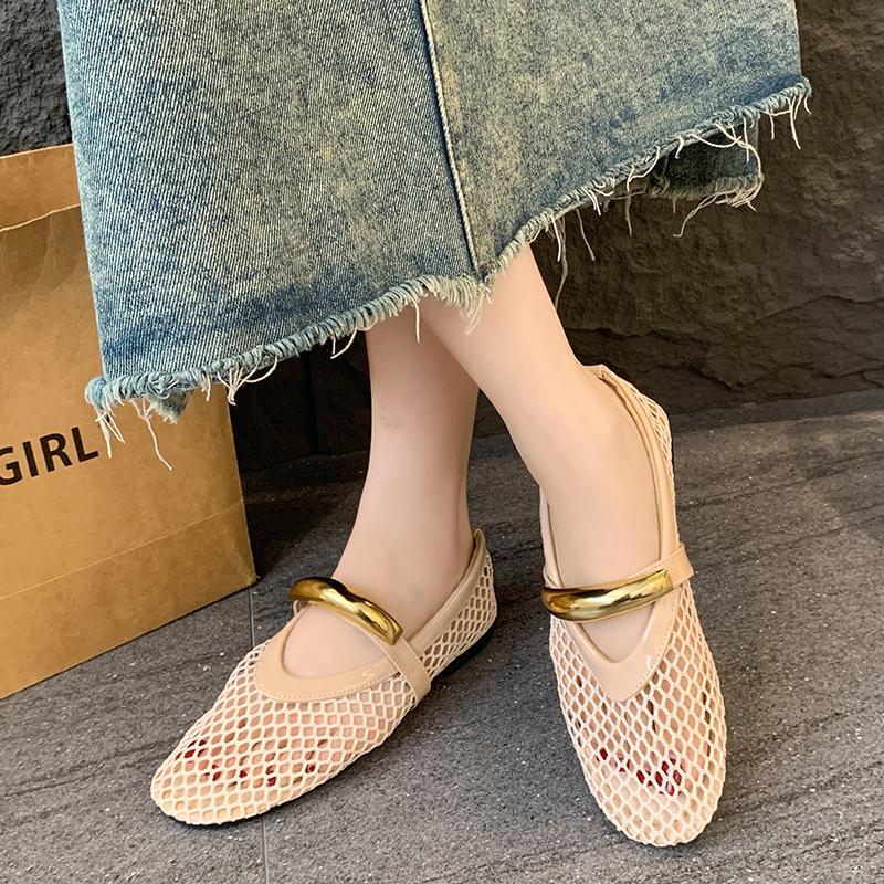 Fashion 2025 New Mesh Women's Flats Outdoor Breathable Soft Bottom Slip on Metal Decoration Flats Plus Size Casual Daily Walking Shoes